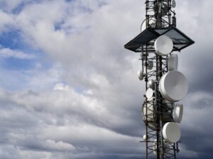 telecommunications-towers